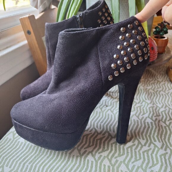 Studded platform ankle heels - Picture 2 of 6